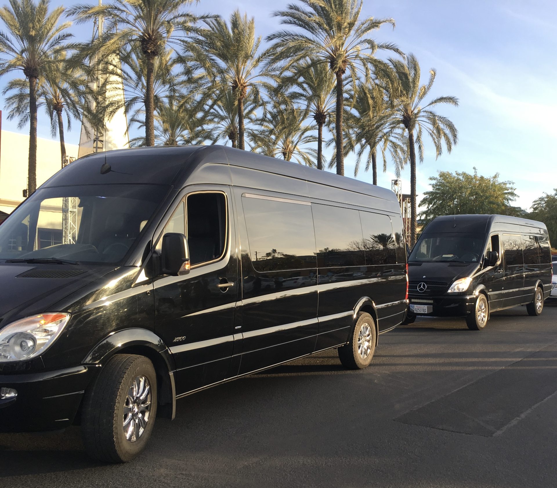 Premium 10 Business Limo Ideas for Orange County Meetings
