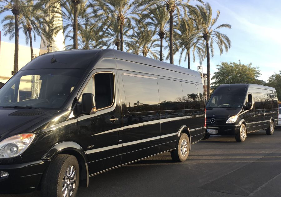 Premium 10 Business Limo Ideas for Orange County Meetings