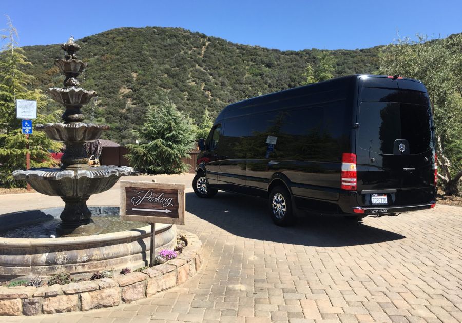 Trusted 10 Corporate Event Limo Facts for OC Executives